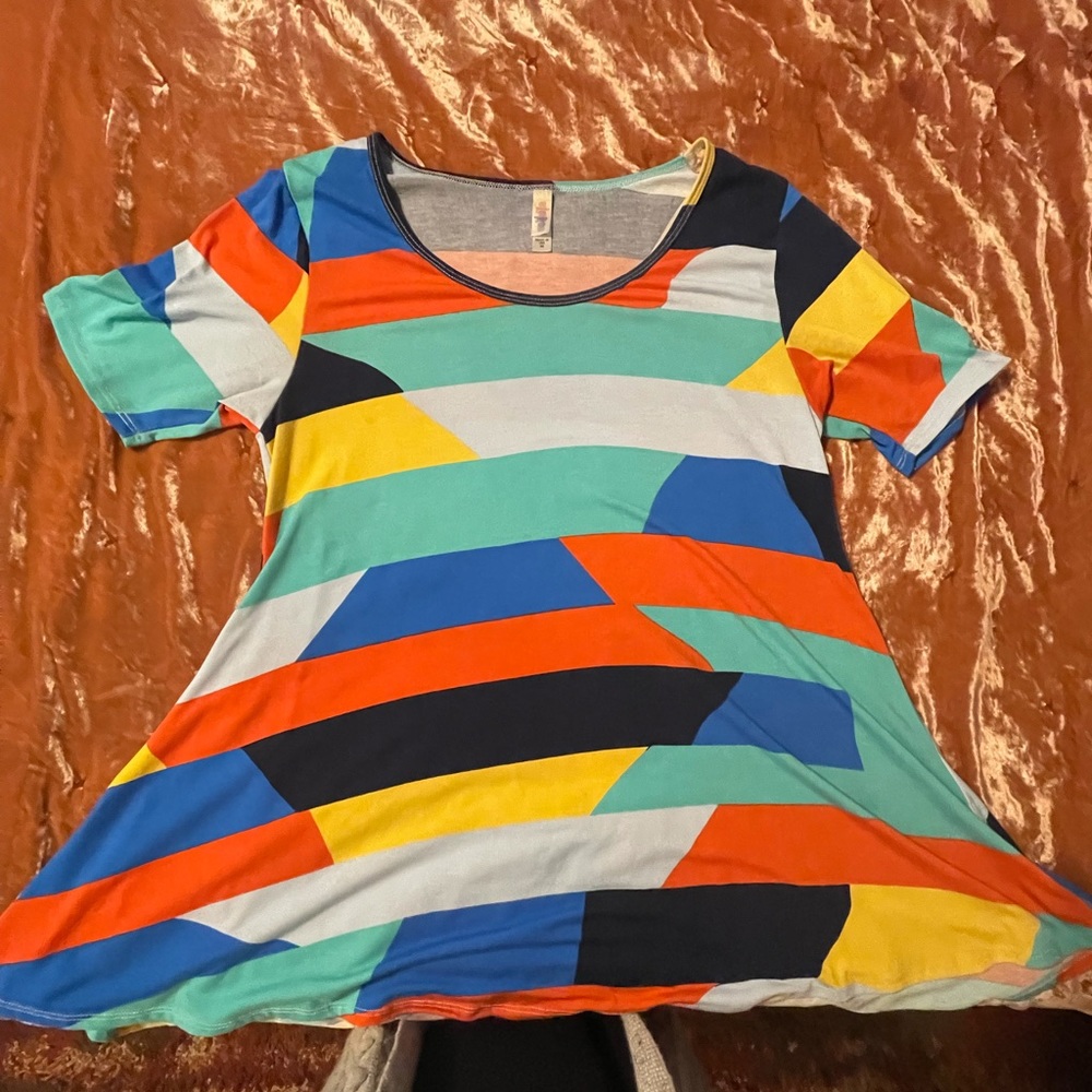 Multi color block perfect tee
